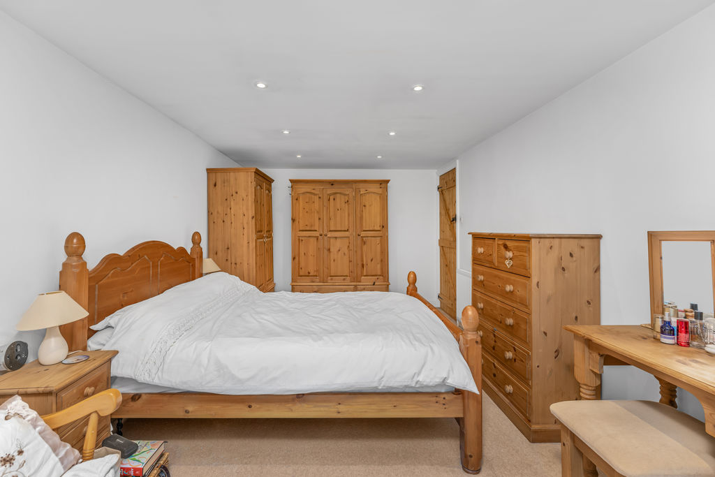 Church Street Bodicote